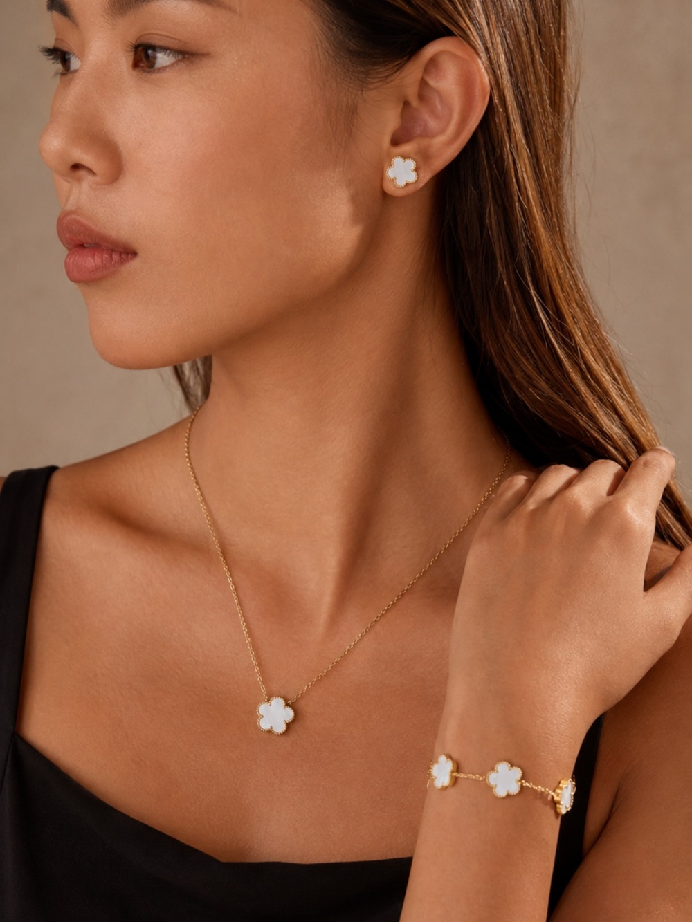 18K Gold Clover Jewelry Set Necklace Bracelet Earrings Alhambra Van Cleef Style